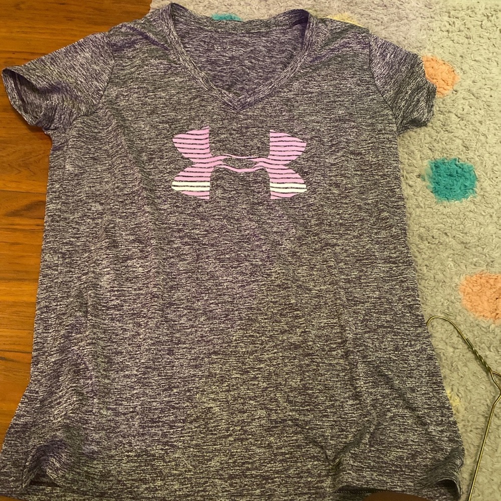 Workout shirt very breathable and just like new